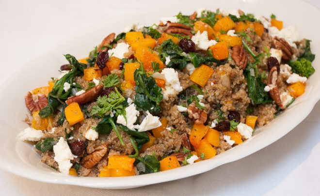 Quinoa met pompoen en spinazie
