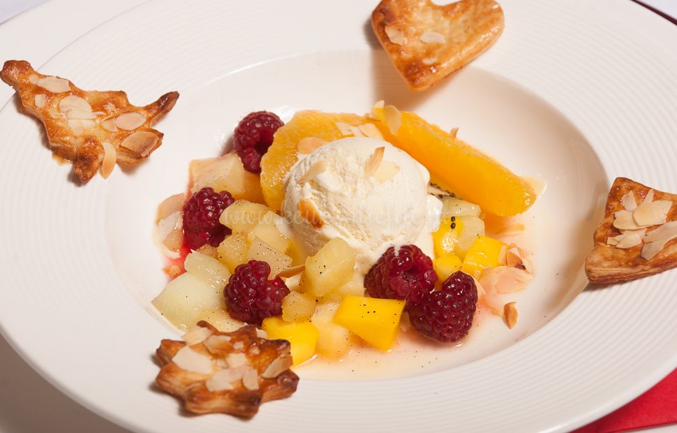 Kerstspecial: vanilleroomijs met warme vruchten