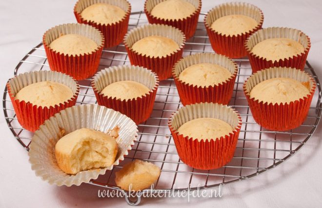 Video: basisrecept vanille-cupcakes