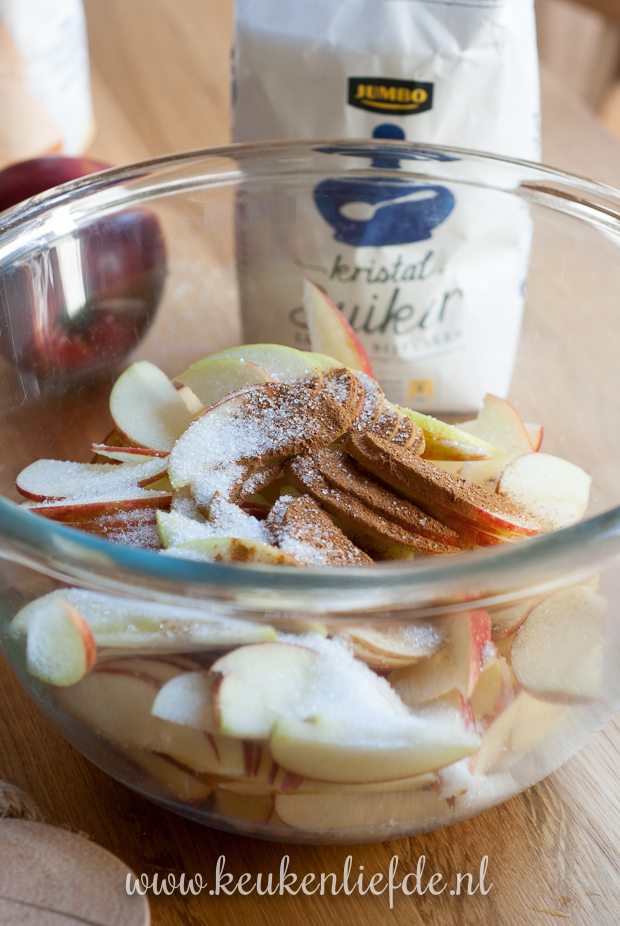 Hollandse appelcake Hollandse appelcake