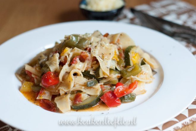 Lasagnette in groentesaus