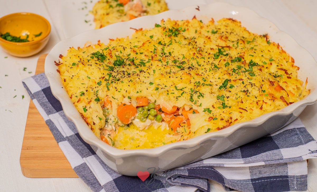 Rösti-ovenschotel met vis en wortel