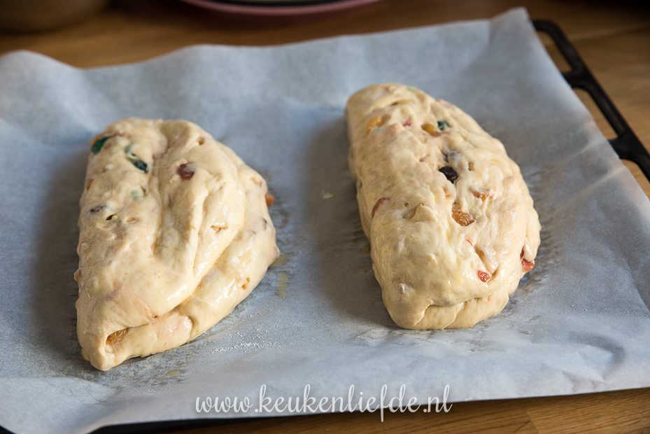 Paasstol met amandelspijs