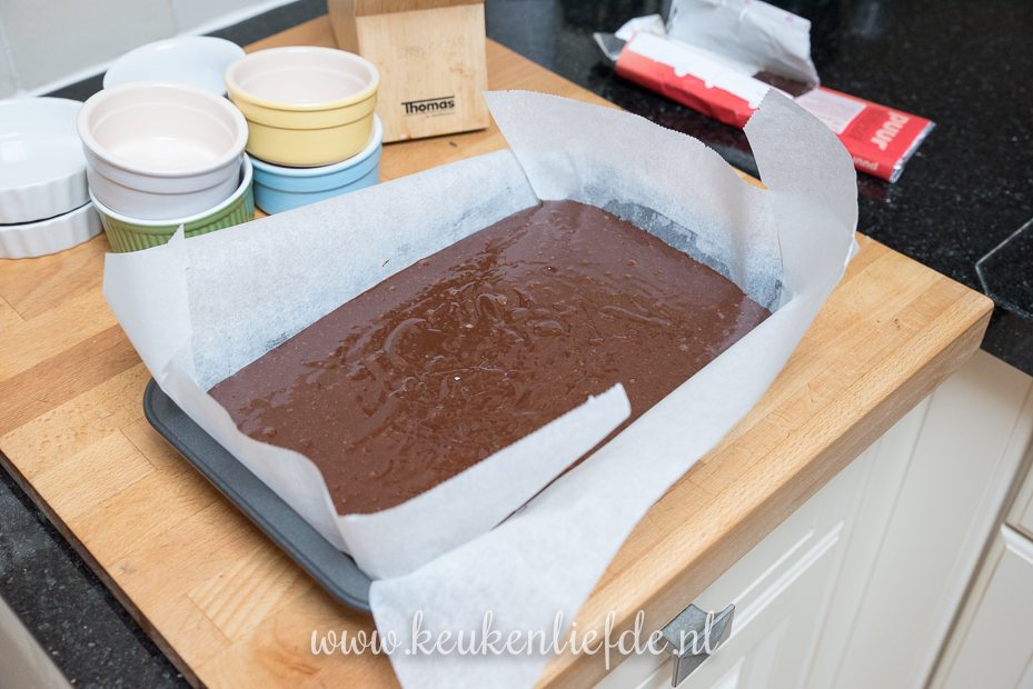 Brownie met ganache en paaseitjes