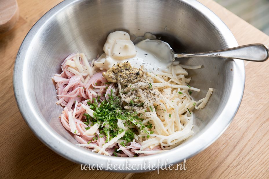 Selderijsalade met ham en bieslook