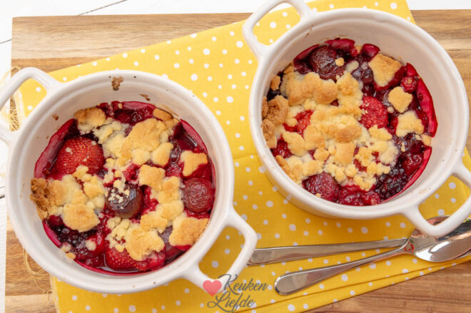 Rood fruit crumble