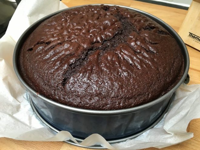 Maak de chocoladetaart