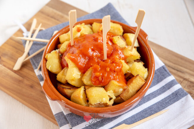 Patatas bravas