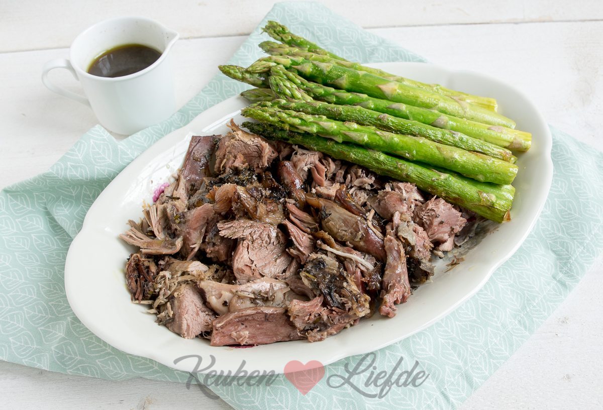 Lamsschouder uit de slowcooker