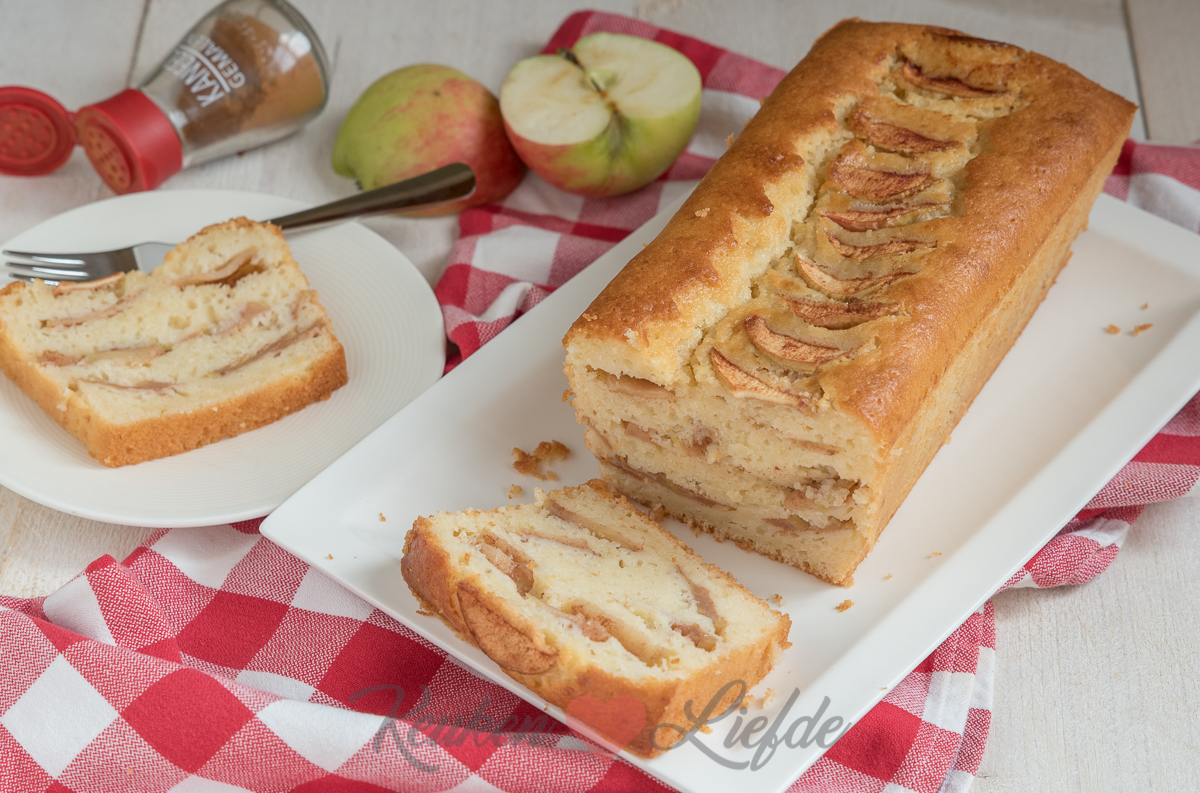 Yoghurtcake met appel