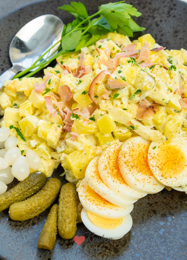 Huzarensalade met appel Huzarensalade met appel