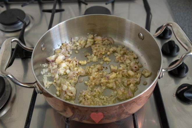 Fruit de sjalot en knoflook