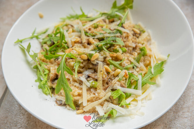 Risotto met champignons en groene asperge