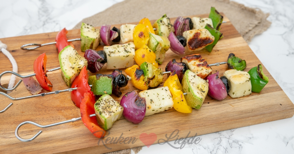 Griekse groentespies met halloumi Griekse groentespies met halloumi