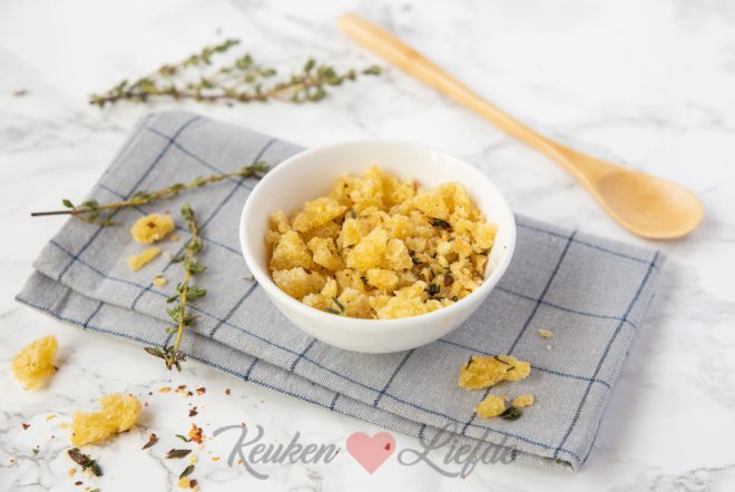 Pangritata (krokante broodkruim topping voor pasta of soep)