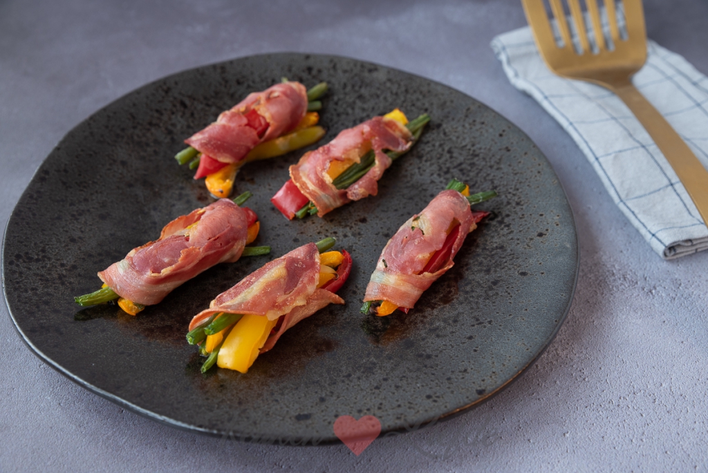 Groenterolletjes in pancetta uit de oven
