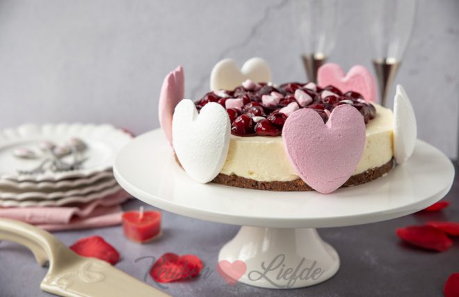 Valentijnstaart met MonChou en kersen