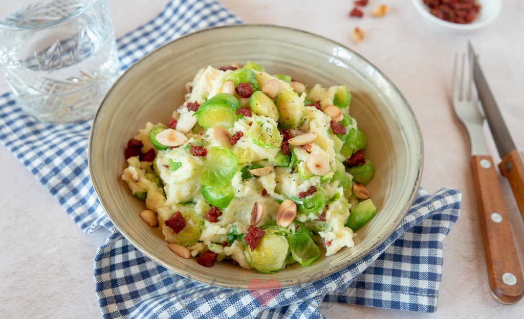 Spruitjes stamppot met krokante chorizo