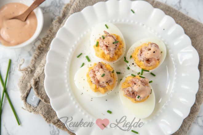 Gevuld ei met Hollandse garnalen en cocktailsaus