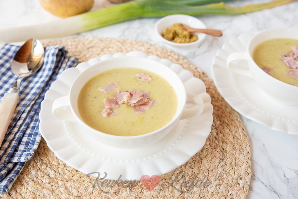 Romige preisoep met mosterd en beenham