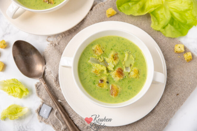 Slasoep met knapperige croutons