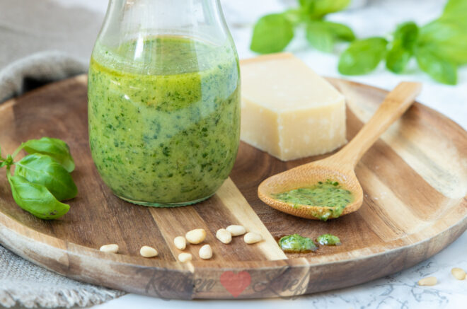 Pestodressing