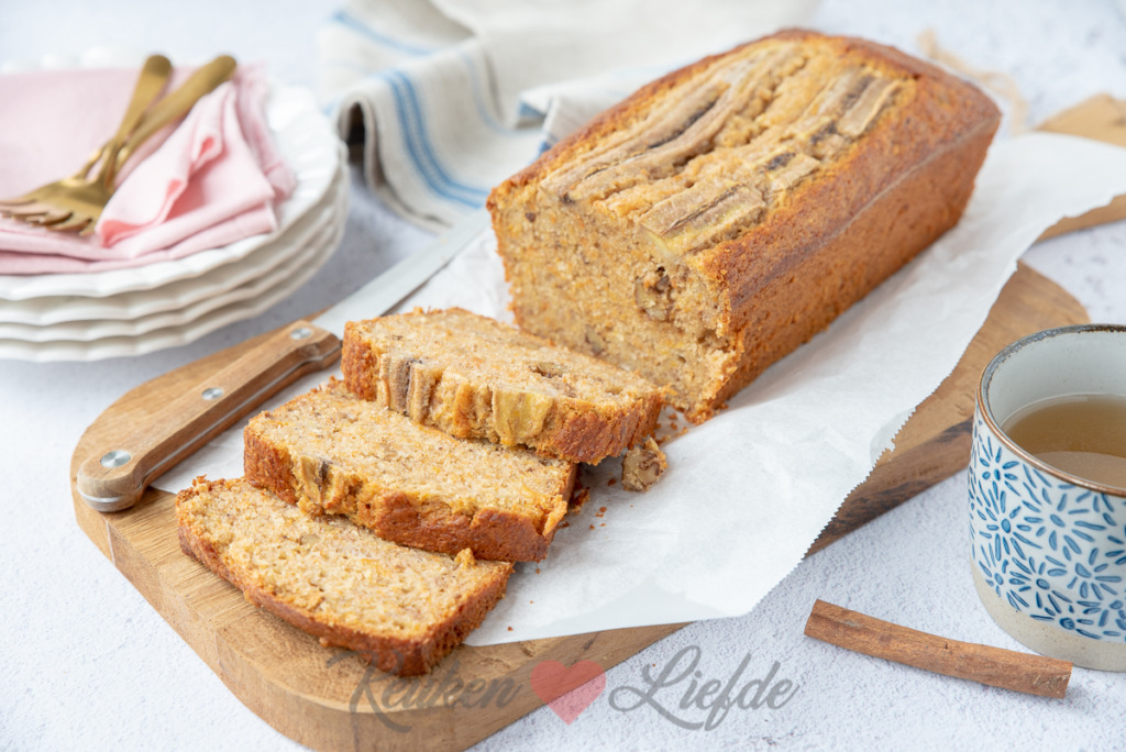 Bananenbrood met wortel en kokos