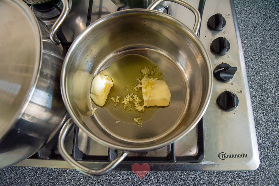 Blote billetjes in het gras (snijbonenstamppot)