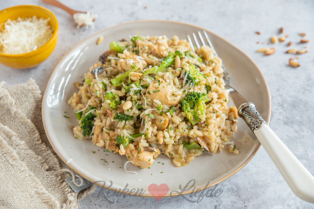 Italiaanse risotto met broccoli en kip Italiaanse risotto met broccoli en kip
