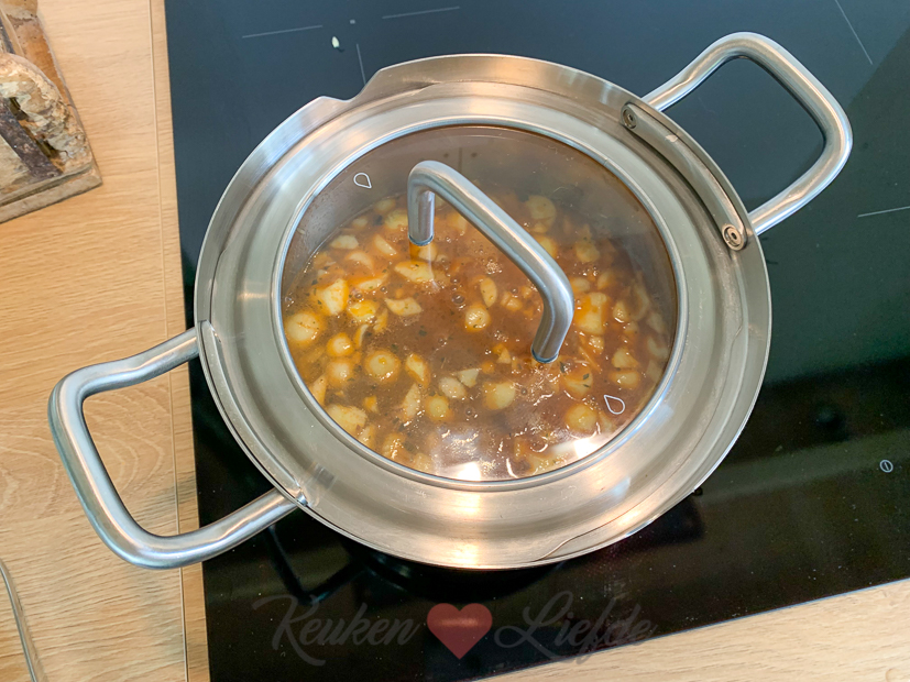 Gevulde courgette met Griekse tomatenrijst