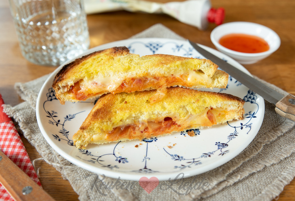 Kaastosti met kimchi