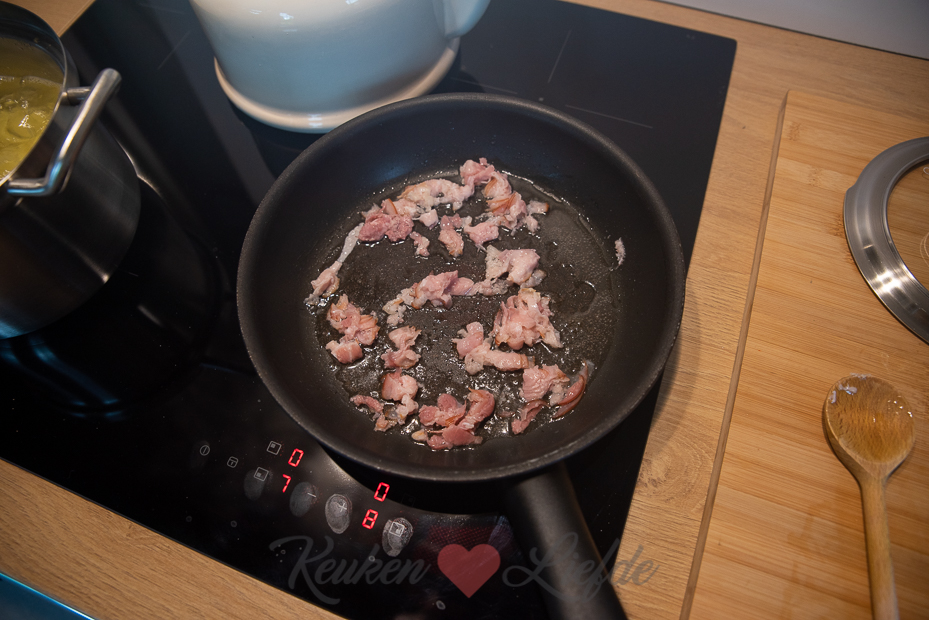 Gevulde courgette met aardappelpuree Gevulde courgette met aardappelpuree