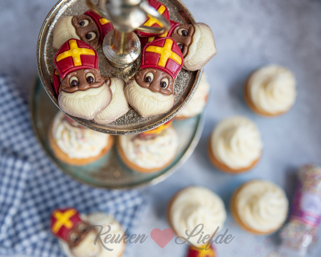Sinterklaas cupcakes Sinterklaas cupcakes