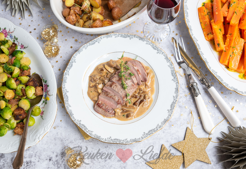 Wildzwijnfilet met paddenstoelenroomsaus
