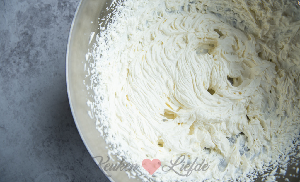 Witte-chocoladeslagroom