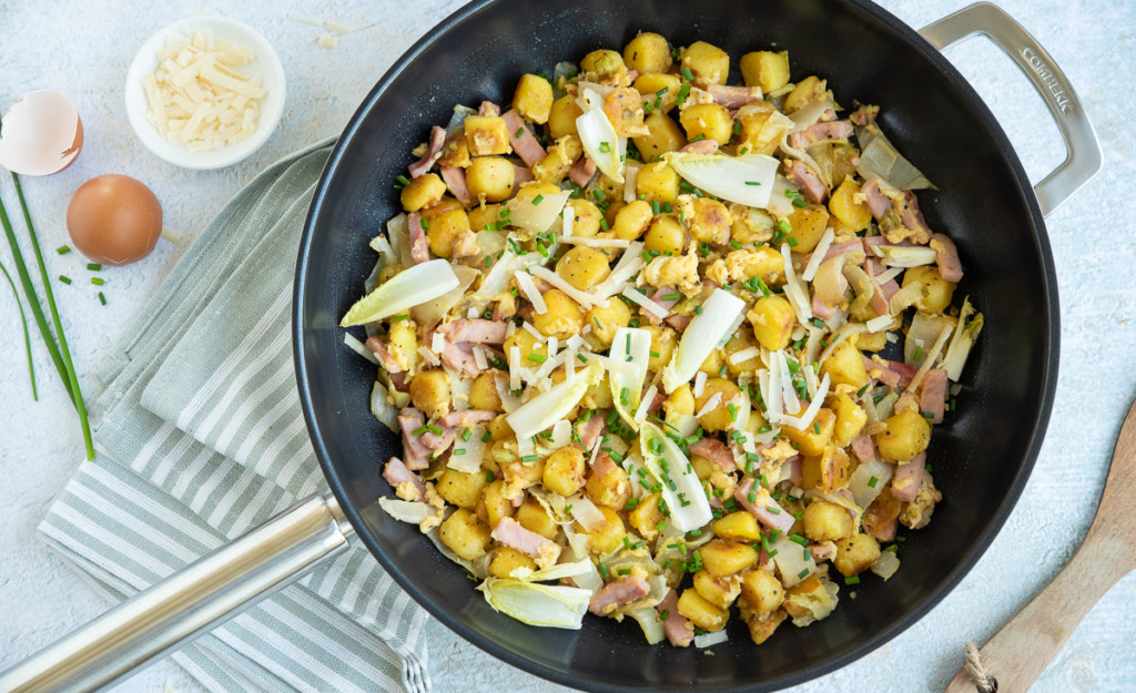 Krieltjes carbonara met ham en witlof