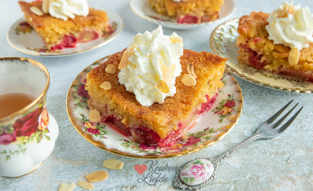 Rabarbercake Rabarbercake