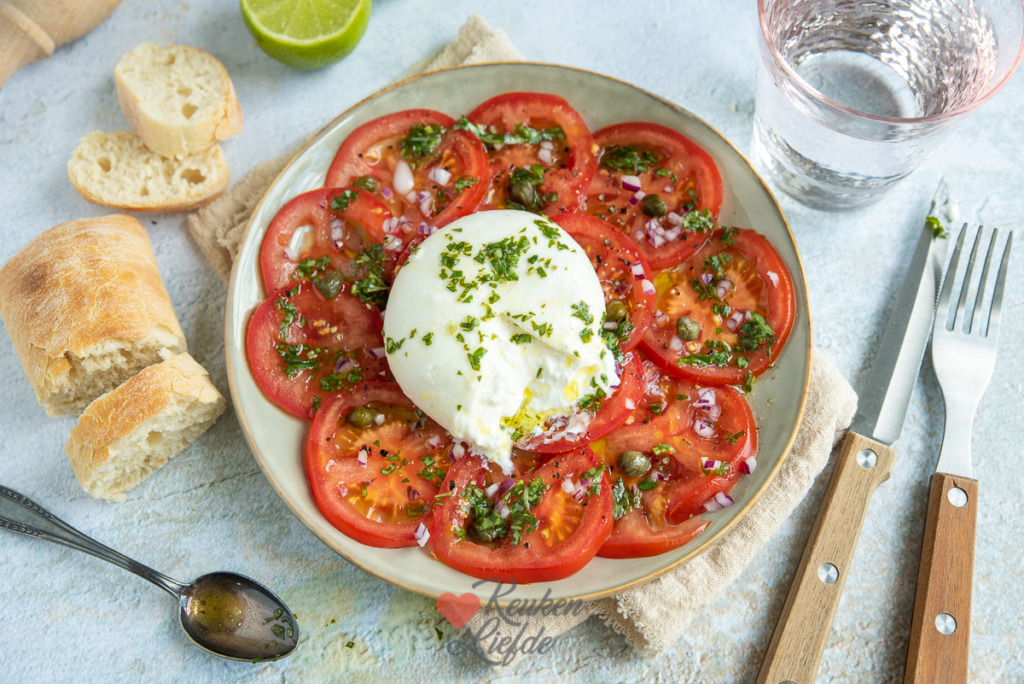 Tomatencarpaccio met burrata