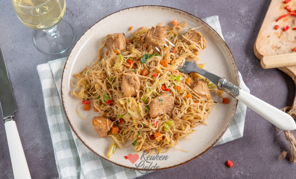 Mihoen met kip en groenten