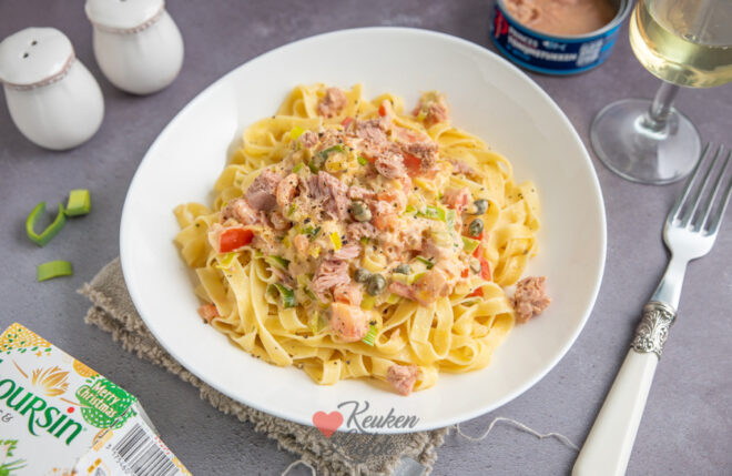 Pasta met tonijn en kruidenroomkaas