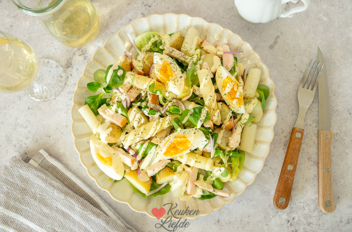 Aspergesalade met krieltjes en kip