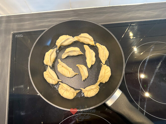 Bak de dumplings