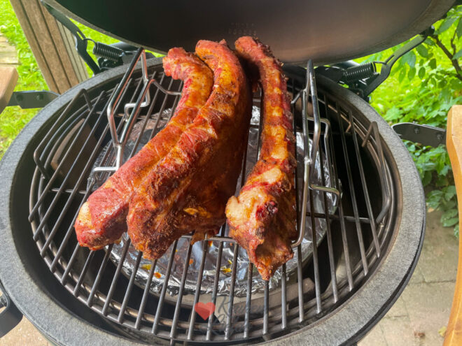 Bereid 3 uur indirect op de barbecue