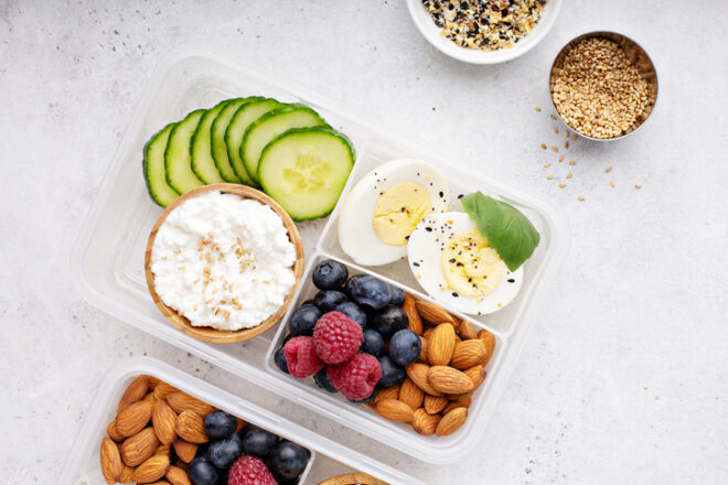 11 eiwitrijke snacks om mee te nemen