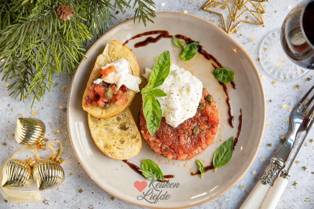 Tomatentartaar met burrata