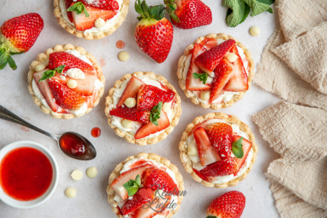 Aardbeiengebakjes
