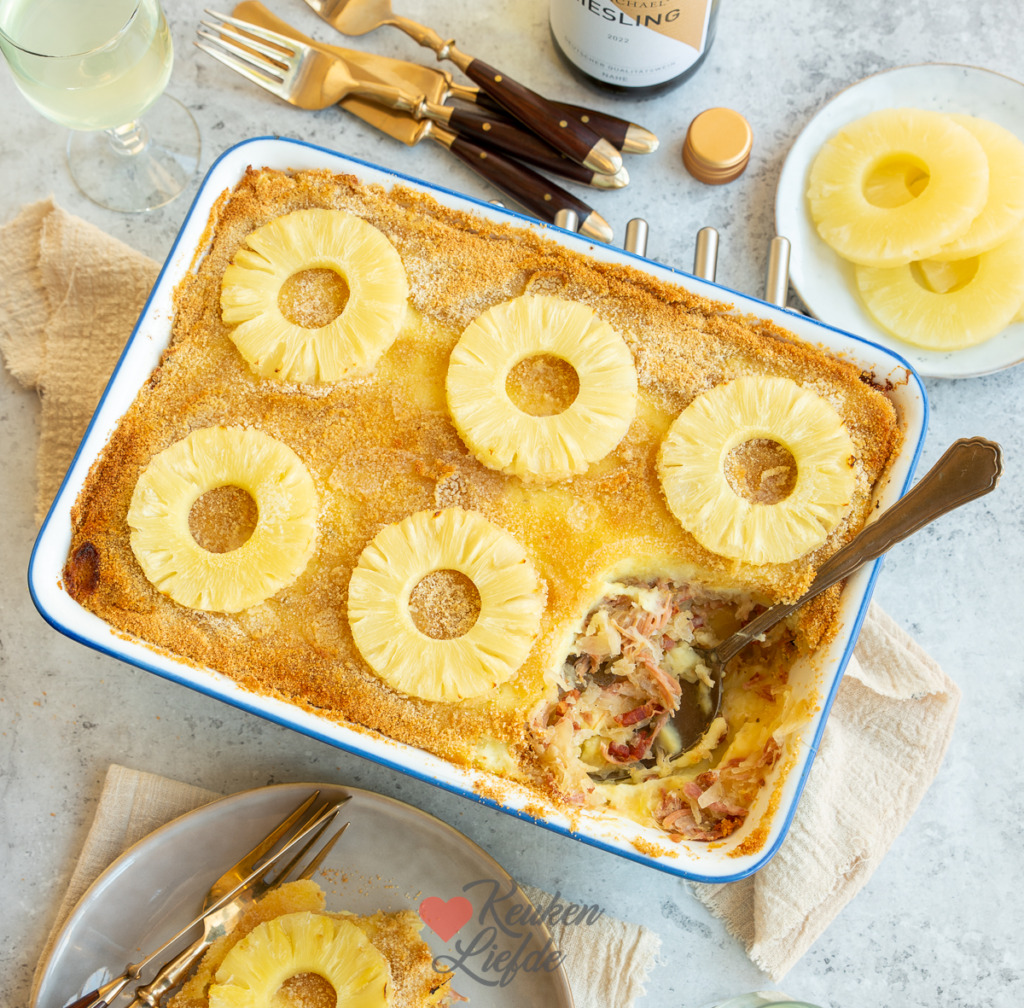 Zuurkoolschotel met beenham Zuurkoolschotel met beenham