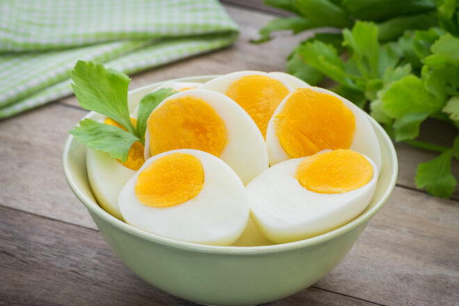 Hoe (on)gezond zijn eieren en hoeveel mag je er per week eten?