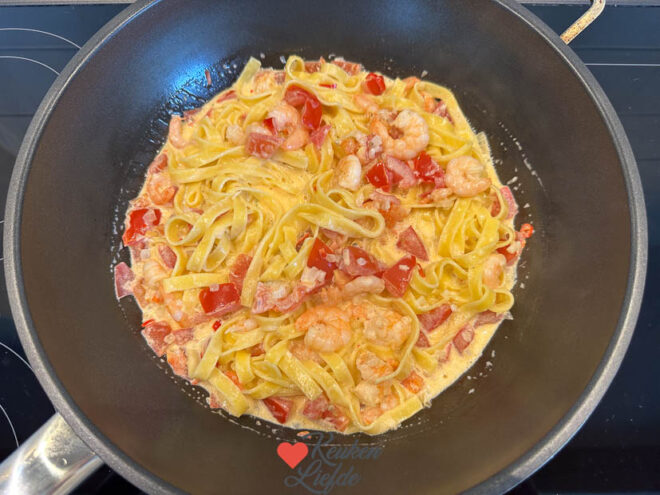Mengen en serveren