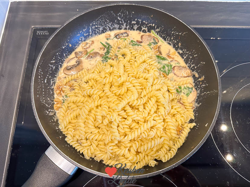 Romige pasta met gorgonzola